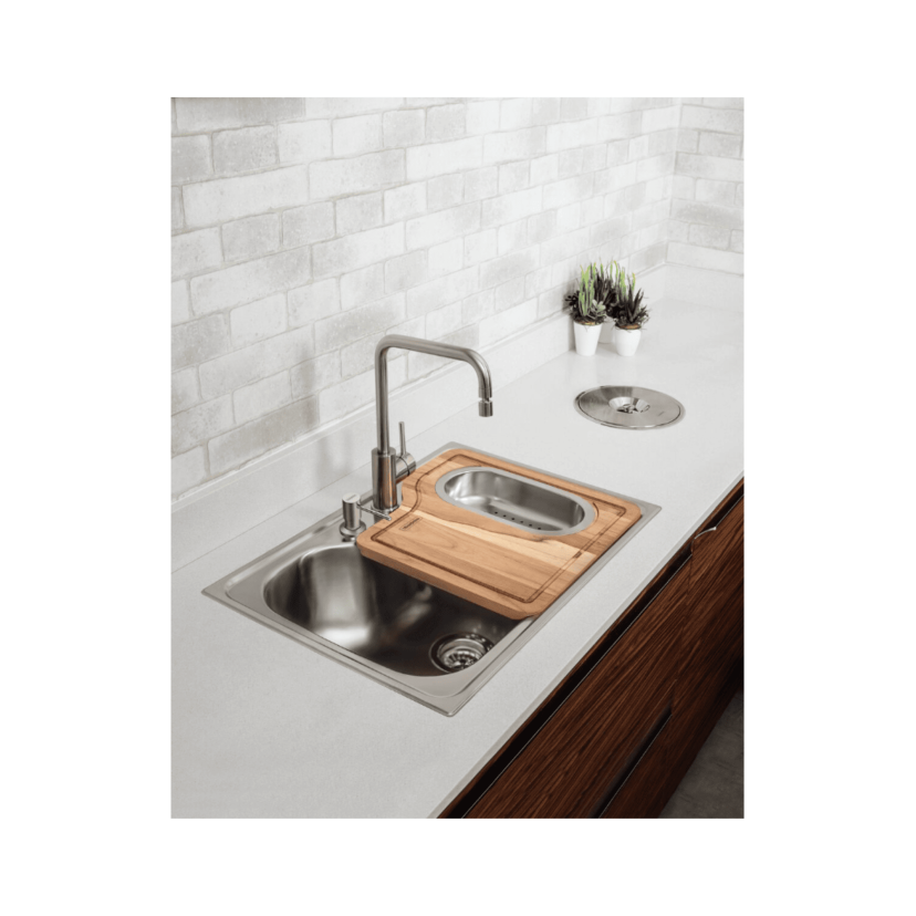 Monocomando Angolare em Aço Inox com acabamento Acetinado e Bica Articulada Tramontina 94520022